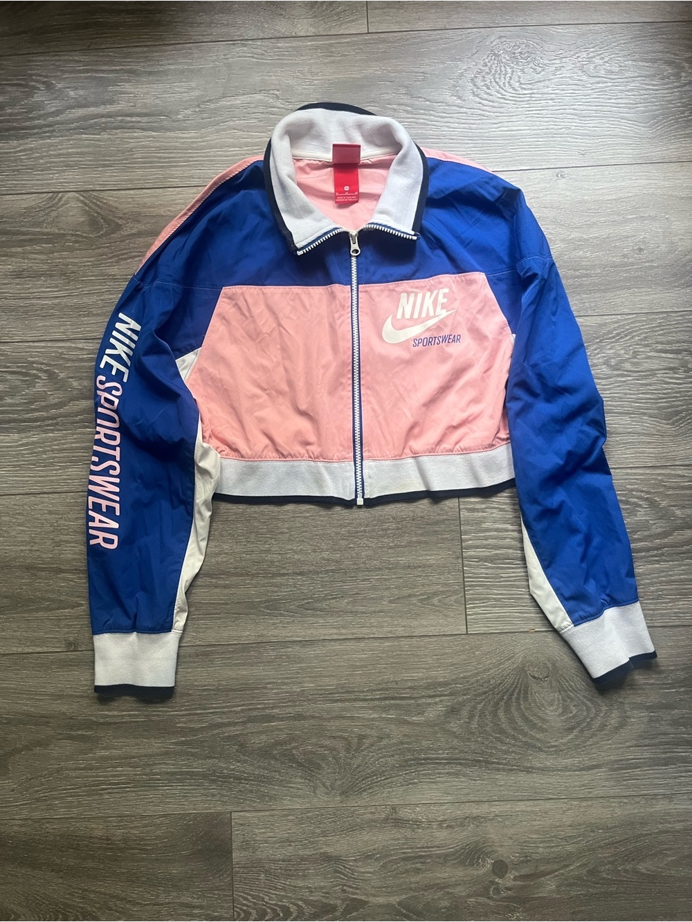 Nike Sportswear Blue Pink White Cropped Windbreaker Outdoor Active Jacket Size M